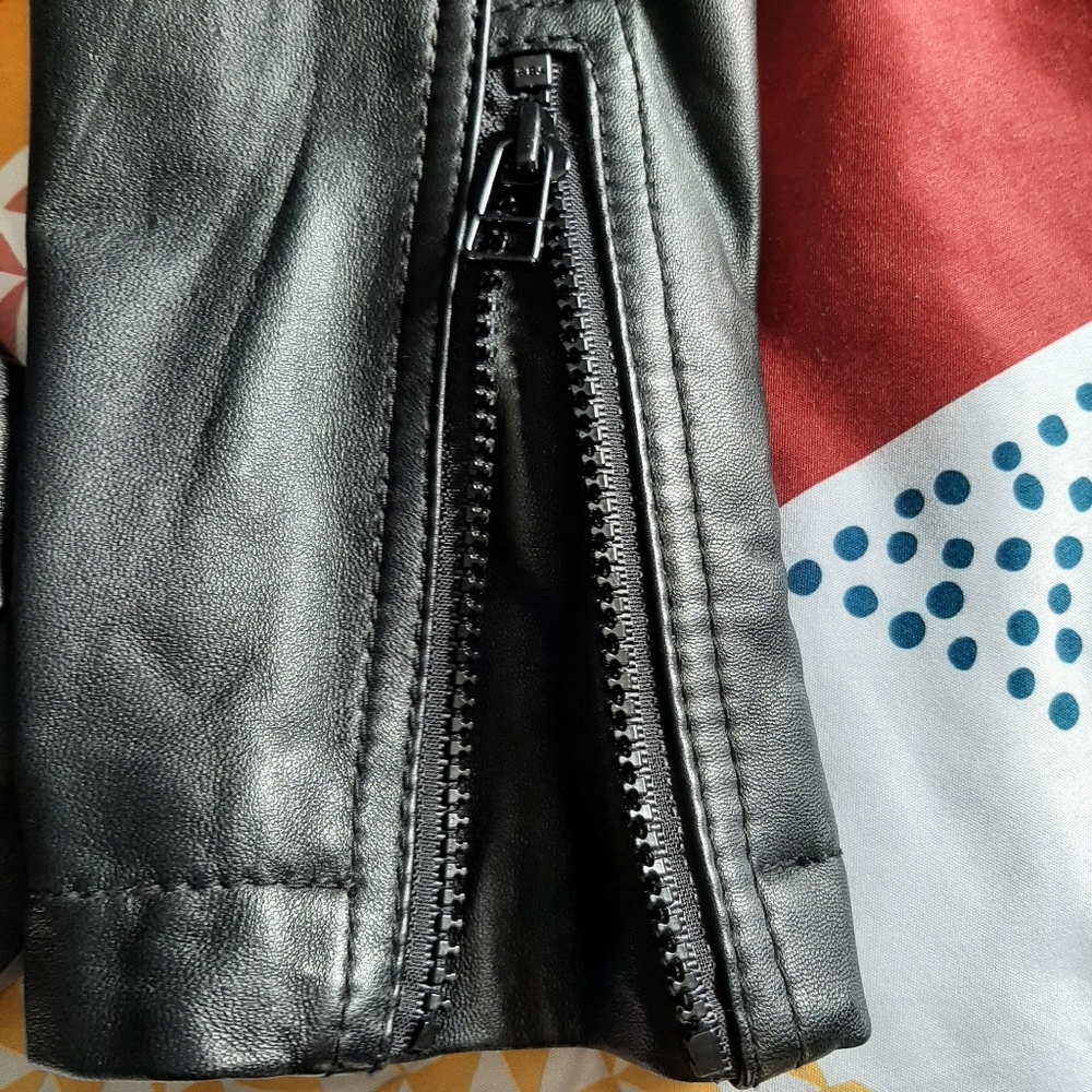 Leather Jacket - Picture 6 of 13
